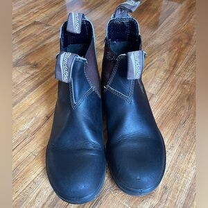 Blundstone Leather Chelsea Boots in Dark Brown